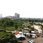 Apartemen 36 m² dengan 2 kamar tidur dan 1 kamar mandi pribadi di Bekasi Selatan