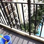 Apartemen 36 m² dengan 2 kamar tidur dan 1 kamar mandi pribadi di Bekasi Selatan